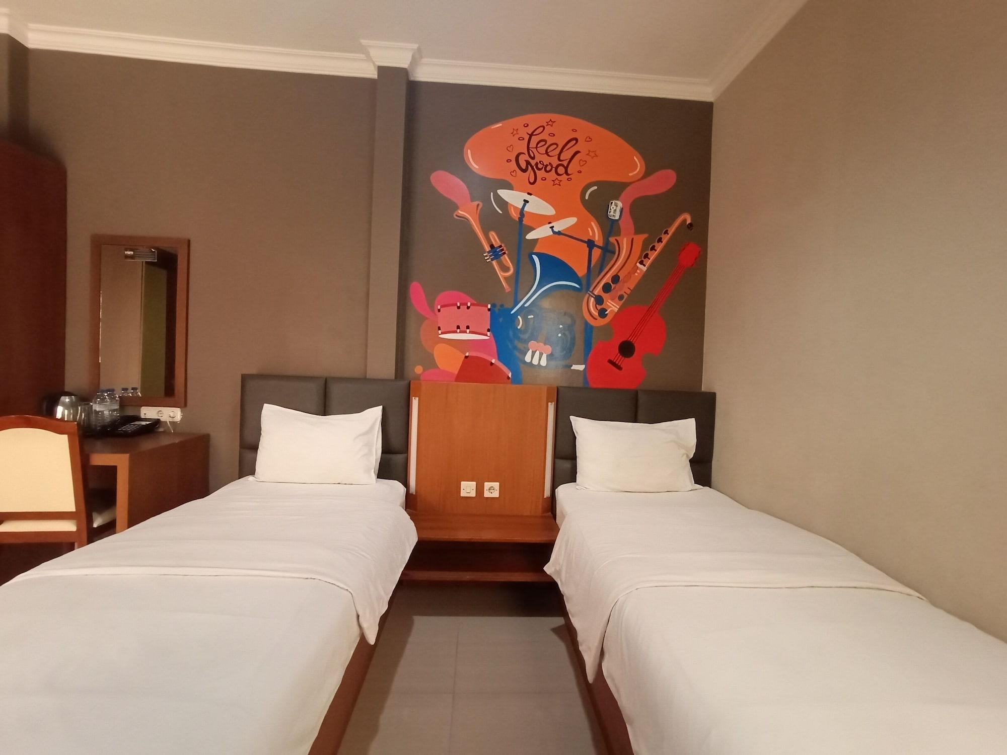 Votel Viure Hotel Jogjakarta Maguwo Eksteriør billede