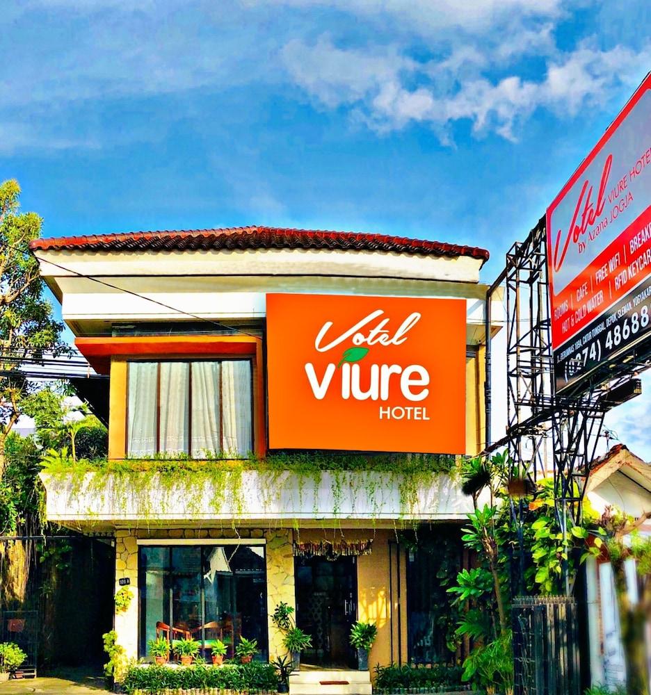 Votel Viure Hotel Jogjakarta Maguwo Eksteriør billede